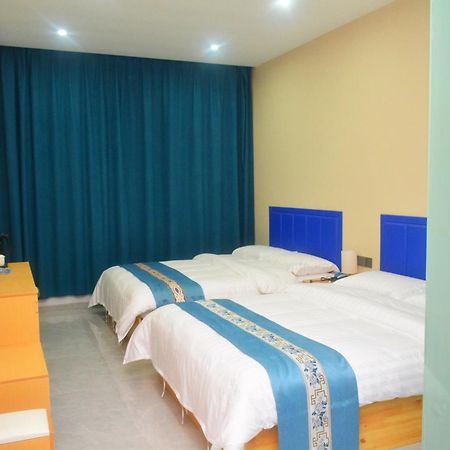 Hongge Hotel - Harbin Taiping Airport エクステリア 写真