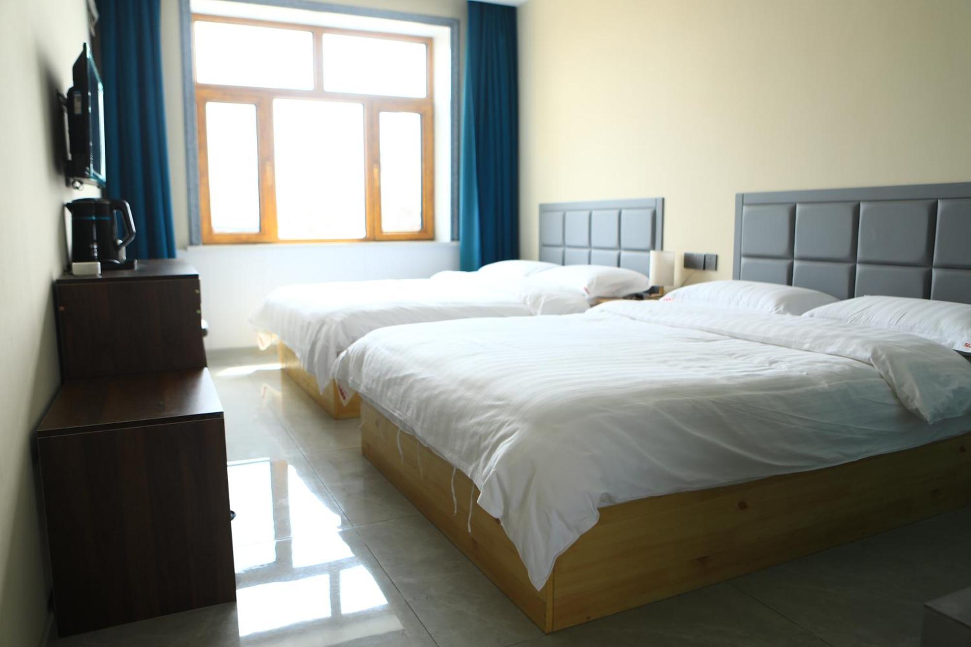 Hongge Hotel - Harbin Taiping Airport エクステリア 写真