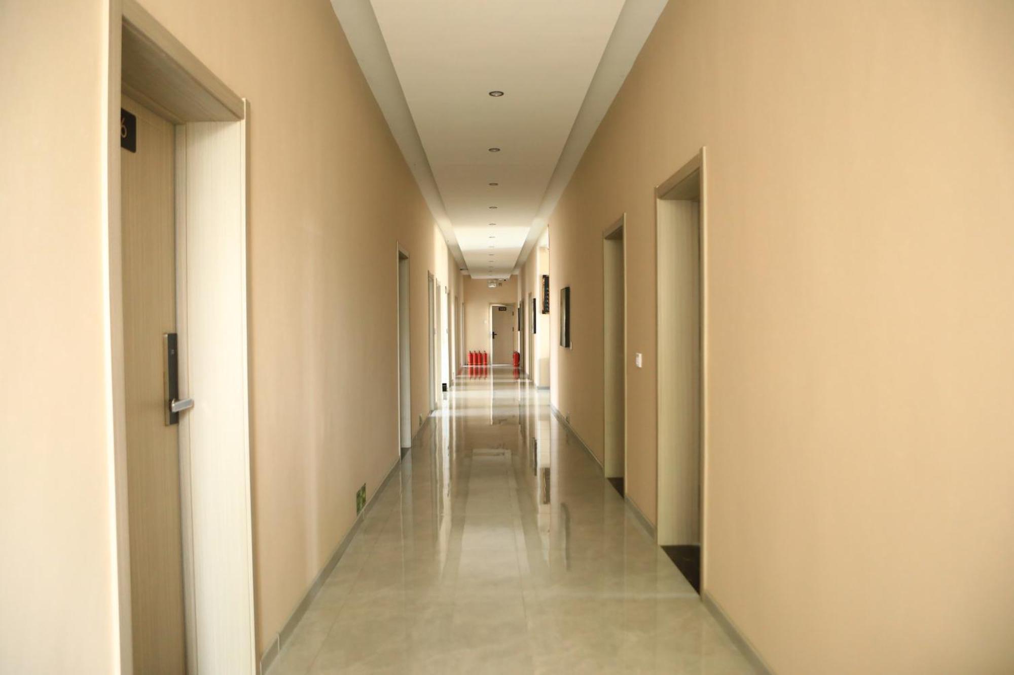 Hongge Hotel - Harbin Taiping Airport エクステリア 写真